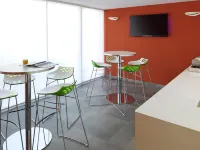Ibis Styles Nivelles - พร้อมอาหารเช้า