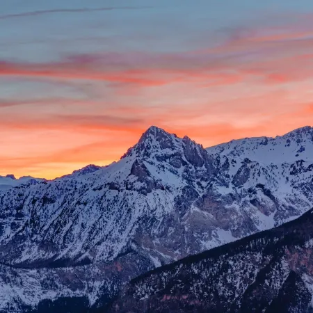 Cozy Nest in the Old Town of Bardonecchia - Happy Rentals