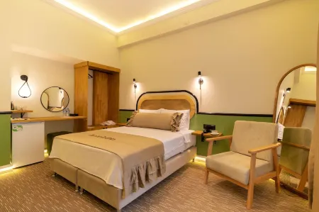 Hotelzon Отели рядом с достопримечательностью «Ebk Cami»