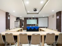 Jl Star Hotel Panakkukang By LIFE Hotels in Makassar
