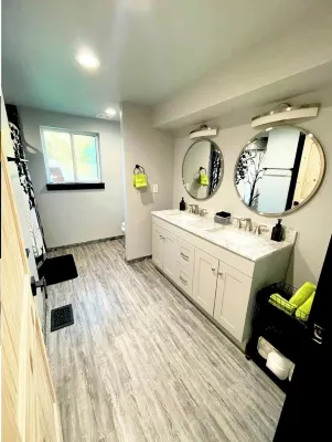 4-bedroom house in the heart of red river