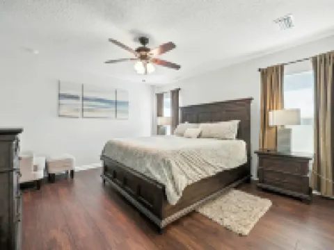 Salty Tradewind Retreat - 14ppl! Hotels in Butler Beach