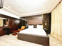Tatafish Hotels Premium Rooms & Complimentary Meals