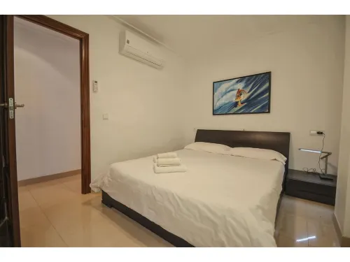 Harborfront Escape in Mallorca