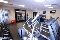 Hampton Inn & Suites Grand Forks - Gym