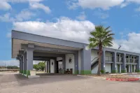 SureStay Studio by Best Western Victoria