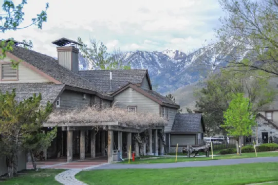 Holiday Inn Club Vacations DAVID WALLEY'S RESORT by IHG Hotels in 