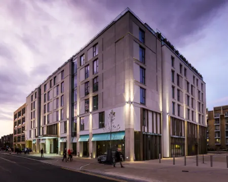 โรงแรมเคลย์ตัน แคมบริดจ์ โรงแรมในเคมบริดจ์