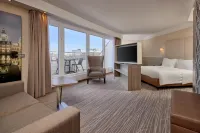 DoubleTree by Hilton Hannover Schweizerhof - parking