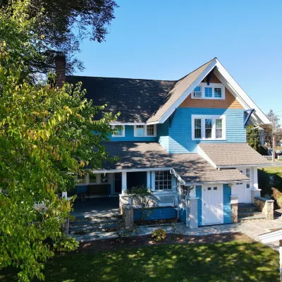 Beechmont - Perfect for Family Retreat! Hotels near Glenwood Park