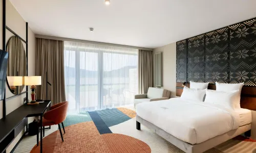 머큐어 슈치르크 리조트