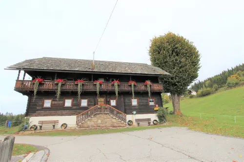 Characterful Old Farmhouse with 4 Apartments in Fresach Carinthia with Garden Hotels in Fresach