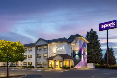 Spark by Hilton Springfield Eugene Отели в г. Спрингфилд