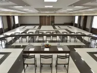 Vitta Hotel Superior Hotels in Dunakeszi