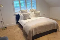 Tranquil Tenterden Apartment Retreat Các khách sạn ở Tenterden