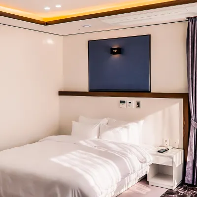 Goseong G Hotel 杆城车库附近的飯店