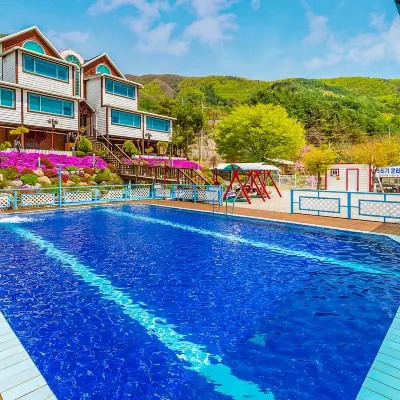 Gapyeong Rich House Pension Hotels near Seungcheonsa