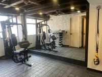 Hotel Ryo 74B Suites by Growing Group - Phòng tập thể hình