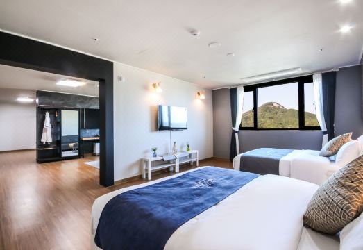 숙소 내부 전경