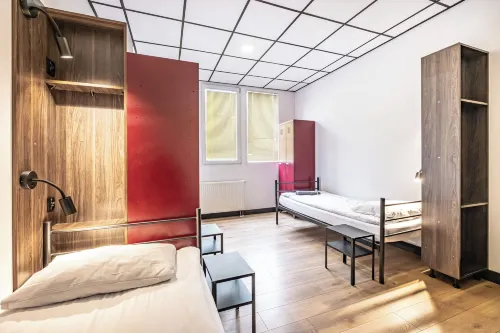 Vola Hostel - Hostels