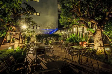 The Pannarai Hotel Отели рядом с достопримечательностью «Wat Pradu Kham Tha Netnimit»