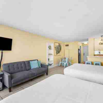 Top of the Gulf 507 Beach Front Resort Ocean View Rooms