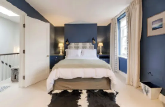 斯隆廣場帶花園的華麗三卧室住宅