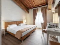 LHP Hotel Certaldo Hotels in Certaldo