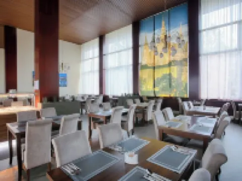 Splendid Ensana HSH Hotels in Piestany