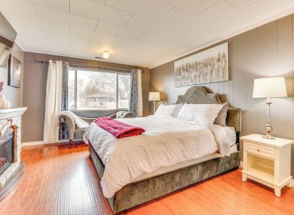 Family-Friendly Ontario Home in Central Location!