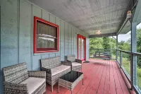 Hot Tub and Fire Pit Pet-Friendly Clayton Escape! - 3-Star
