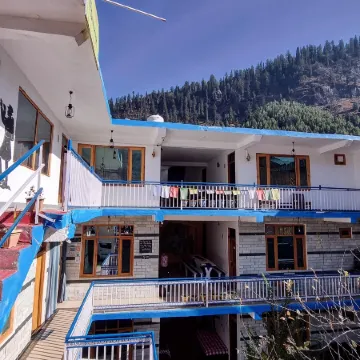 The Bunker Burwa Manali