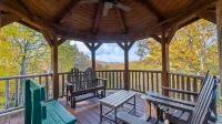 Mountaintop Getaway with Gazeebo Deck Hot Tub & Fireplace! Long range views!