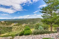Prescott Gem Hot Tub and Mtn Views, 7 Mi to Dtwn - Badekar