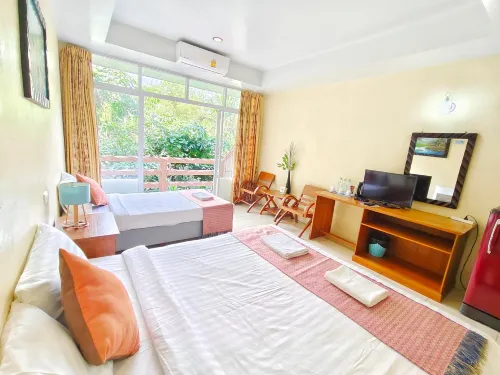 Suanphet Riverview Resort