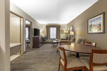 Best Western Plus Pembina Inn  Suites