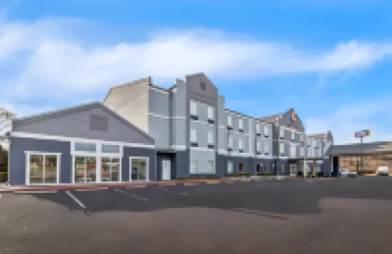 Comfort Suites Goodlettsville Rivergate Hotels in Davidson County