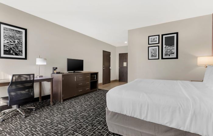 Comfort Inn & Suites