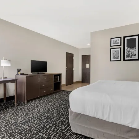 Comfort Inn & Suites