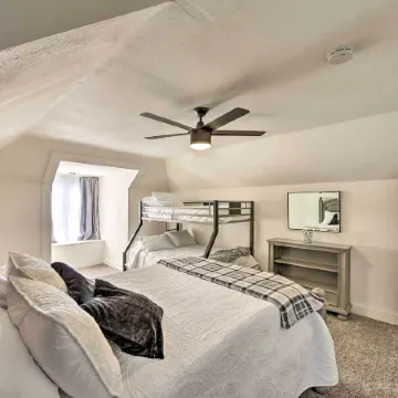 Riverside House w/ Yard ~ 1 Mi to Downtown!