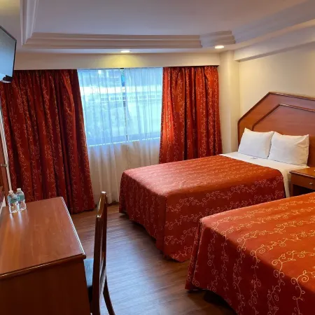 Hotel Premier Отели рядом с достопримечательностью «Театр «Эль-Милагро»»