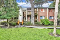Quiet Coastal Escape Within Walking Distance to Beach With Shared Pool
