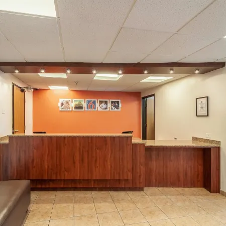 Motel 6 Naperville, IL
