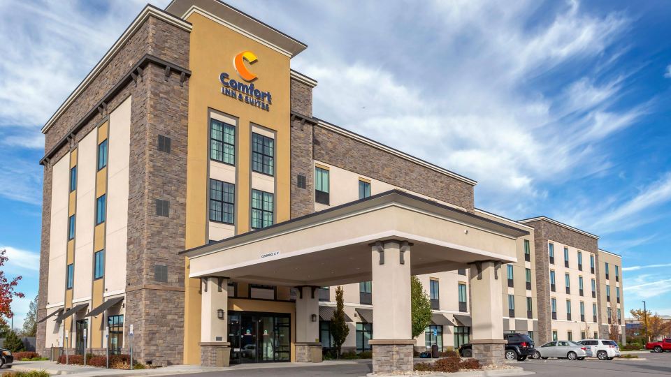 Comfort Inn & Suites Salt Lake City Airport