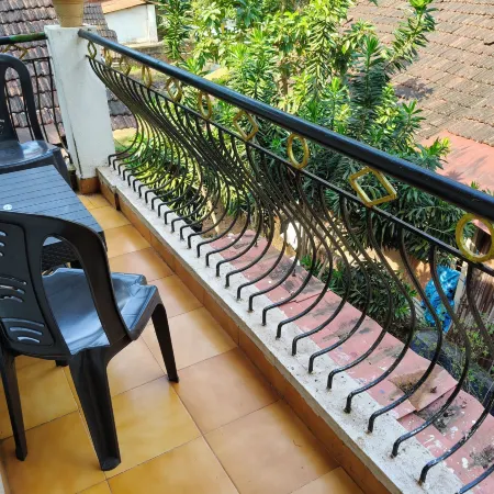 Jes Guest House