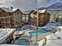 Evolution Whistler Hotels near T-Bar