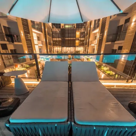 Green Nature Resort & Suites