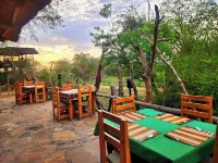 Hornbill Bush Lodge - 2-Star