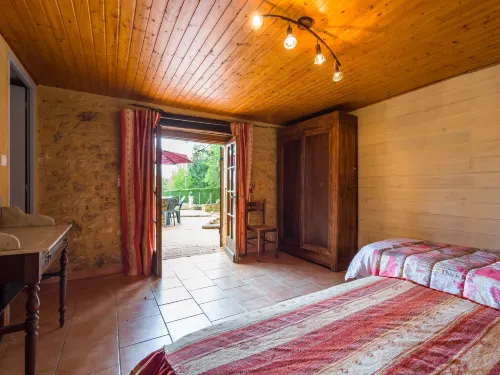 Blanquefort Hill Retreat