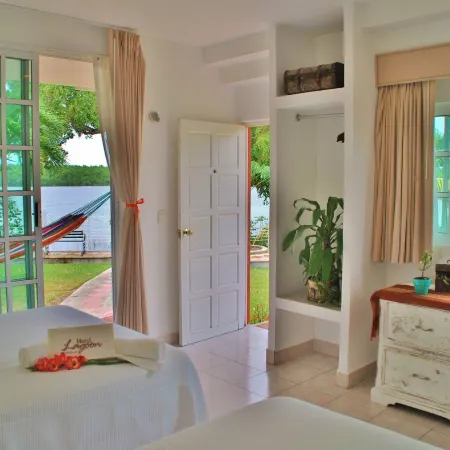 Hotel Lagoon - Pet Friendly